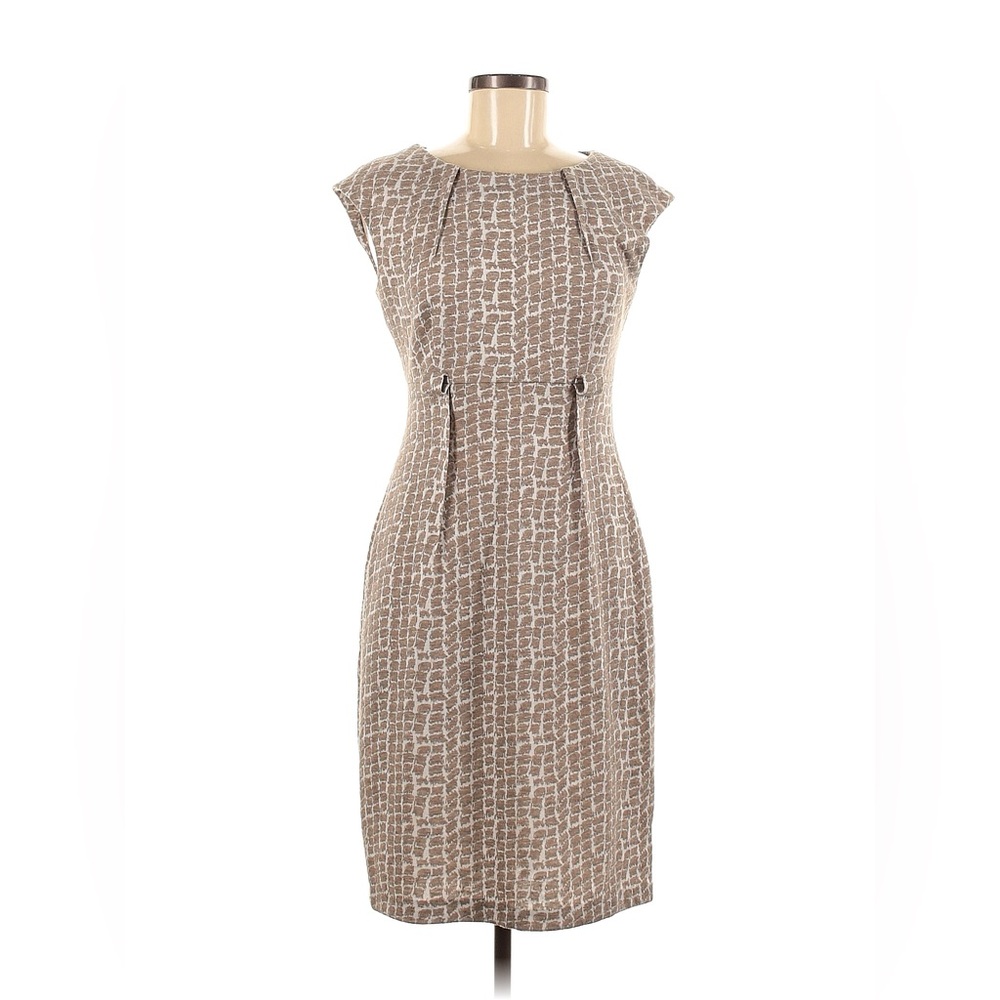 Connected Apparel Beige dress size 6